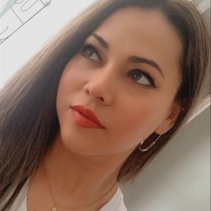 Meet your Posher, Rocio